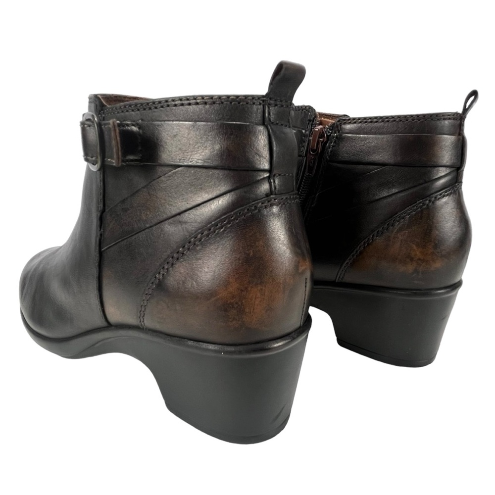 Clarks Women 9.5W Malia Hawthorn Brown Leather Side Zip‎ Ankle Boot - Picture 4 of 13